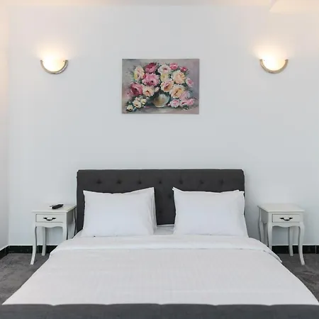 מלון דירות Avenue Palm - Amazing Sea View