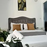 Avenue Palm Apartmanhotel Észak-Eforie