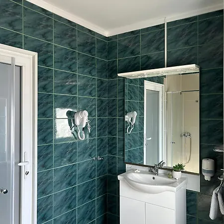 Avenue Palm - Amazing Sea View Апарт-отель 4*