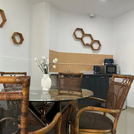 Avenue Palm - Amazing Sea View