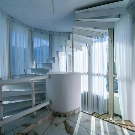 Avenue Palm Apart Otel