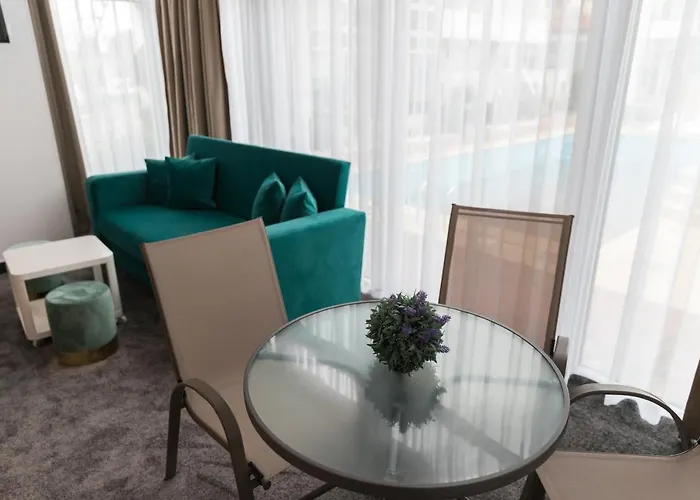 Appart hôtel Avenue Palm Eforie - Avenue Hotels