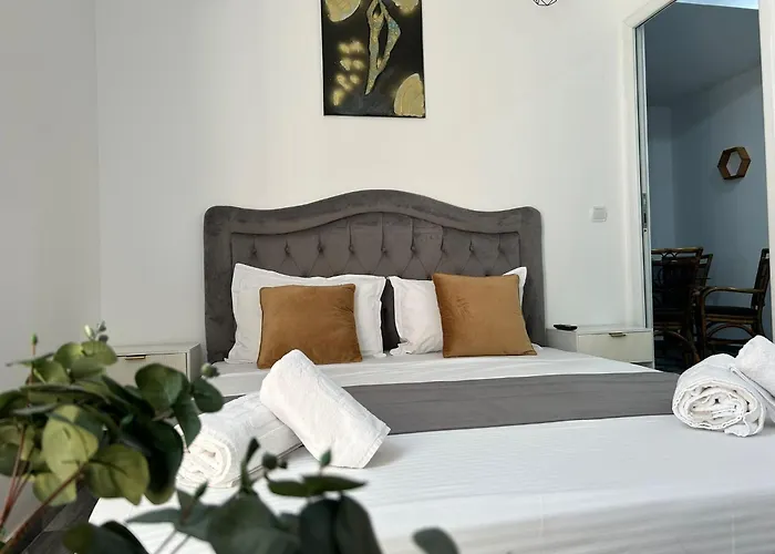 Avenue Palm - Avenue Hotel de apartamente Eforie Nord