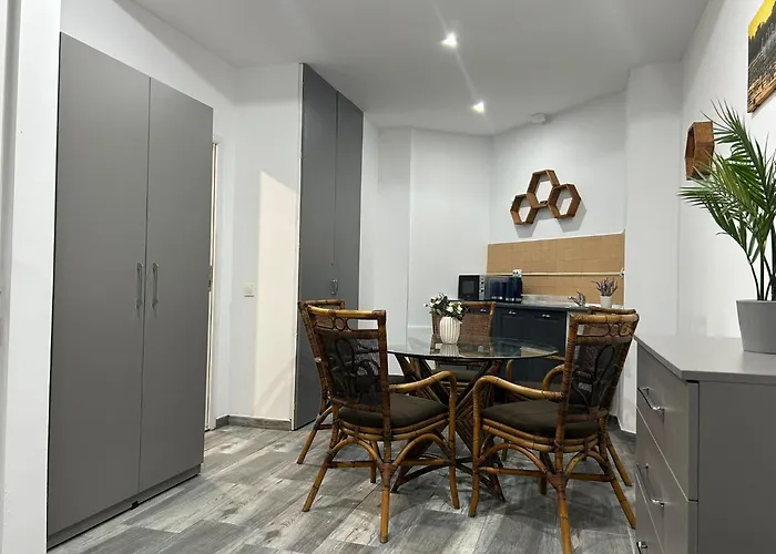 Hotel de apartamente Avenue Palm - Avenue Eforie Nord