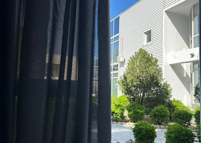 Hotel de apartamente Avenue Palm - Avenue 4*